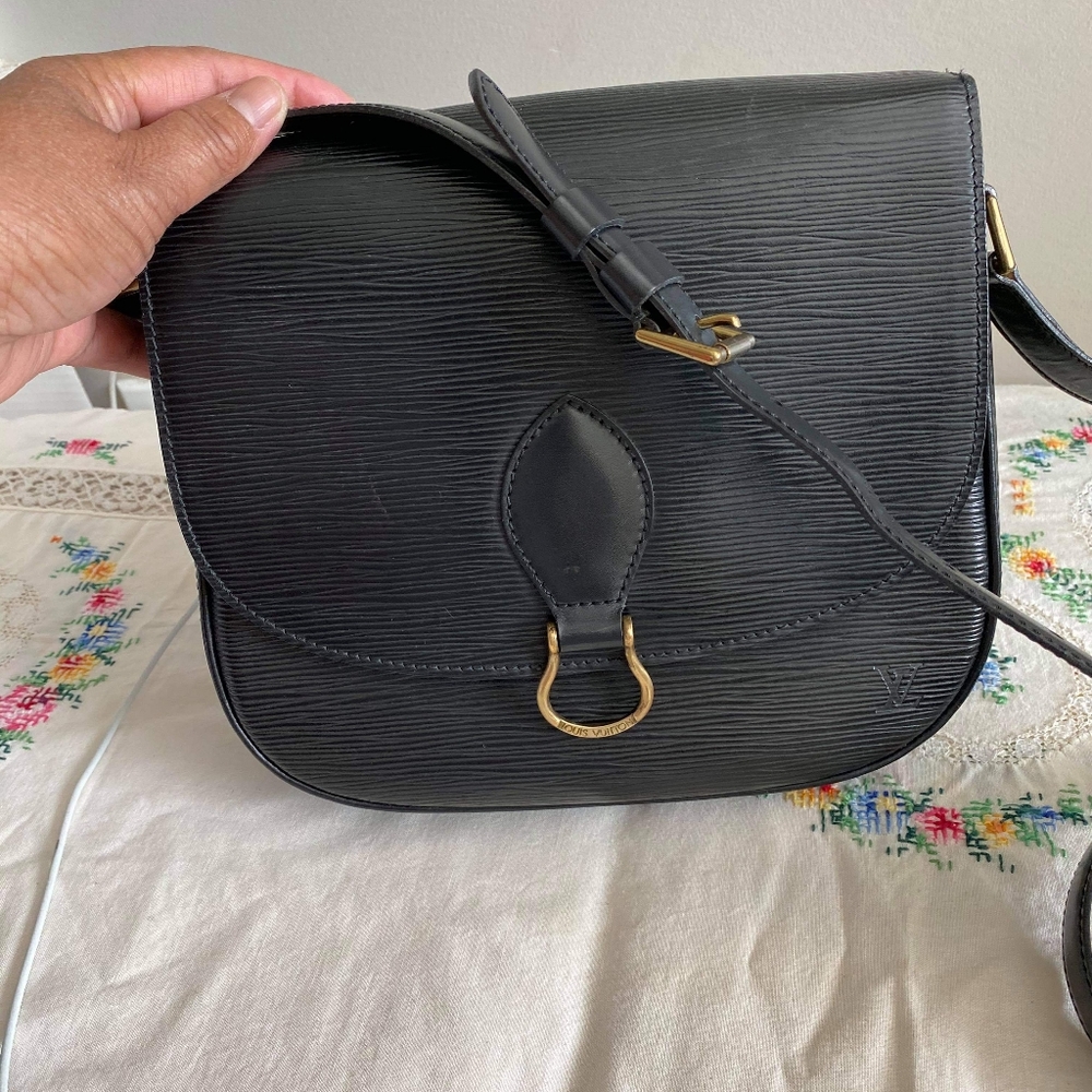 St. CLOUD EPI Black leather